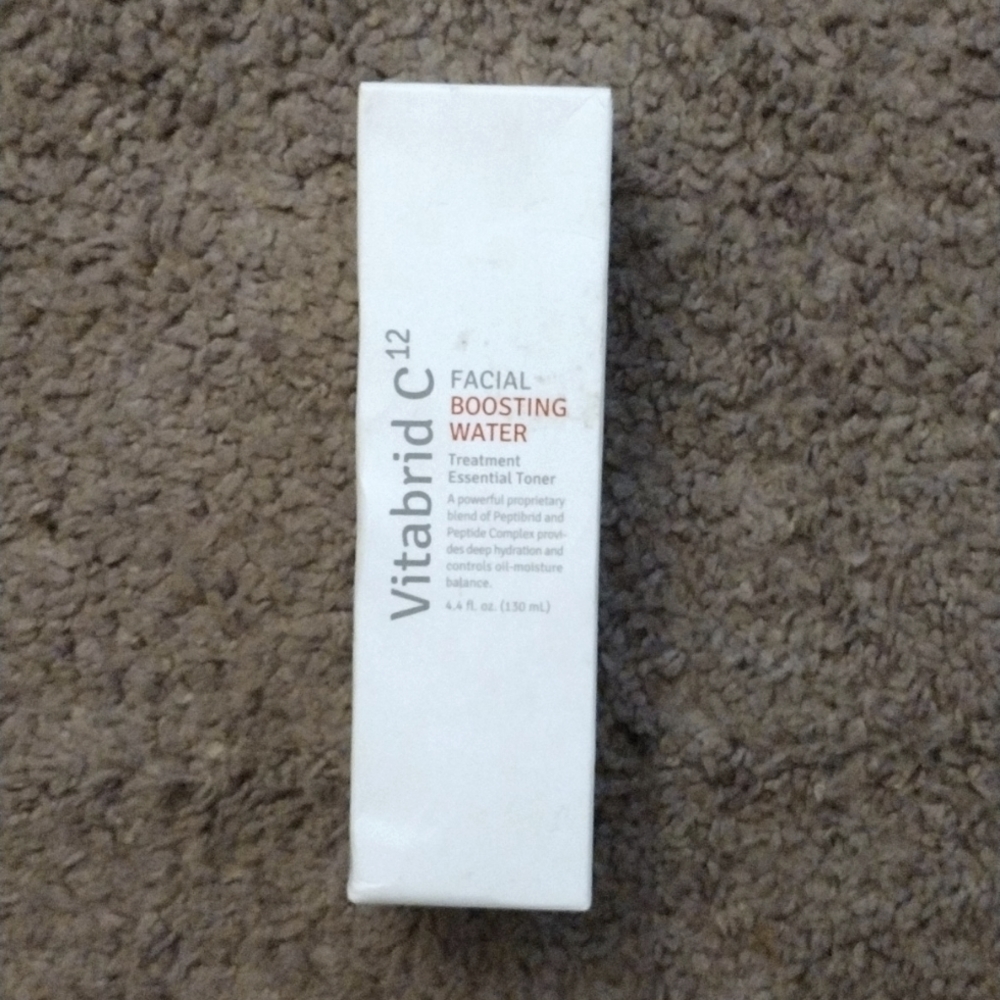 New Vitabrid C 12 Treatment Essential Toner